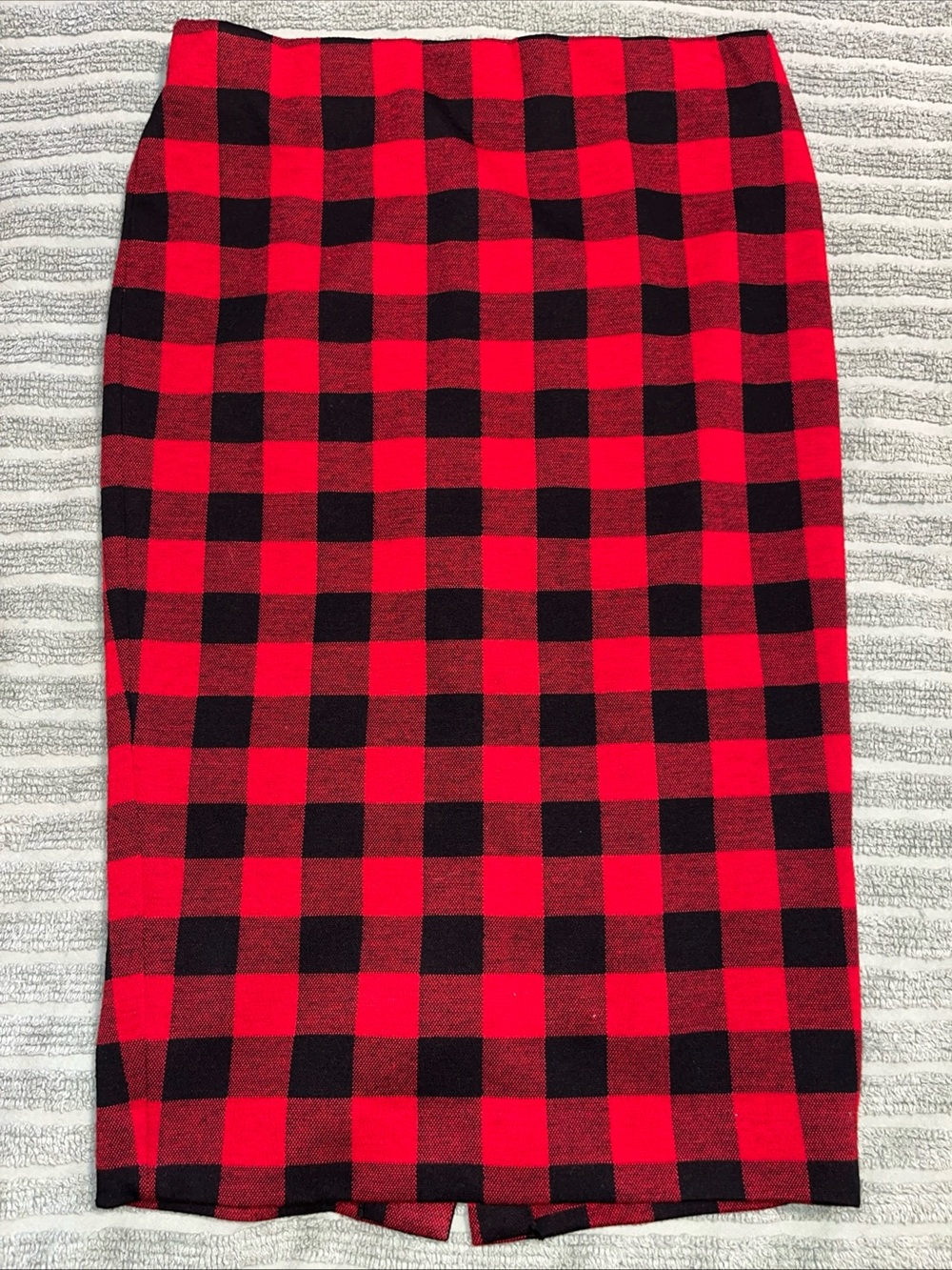 Cremieux Red and Black Buffalo Check Pencil Skirt midi length soft knit